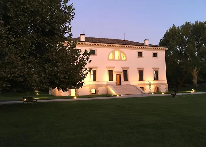 Pisani Bonetti Hotel 4*